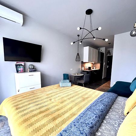 Stylowe Studio Krzemieniecka, Metro Slodowiec, Free Parking By Cosmo Spirit Βαρσοβία Εξωτερικό φωτογραφία